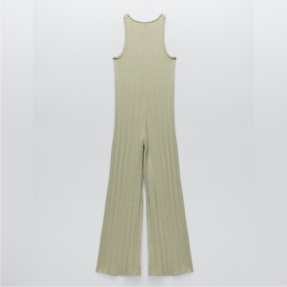 NWT Zara pleated sleeveless pull on jumpsuit in sage green. Size Medium. - Picture 5 of 10